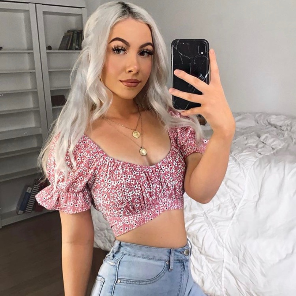 Cute girly spring top